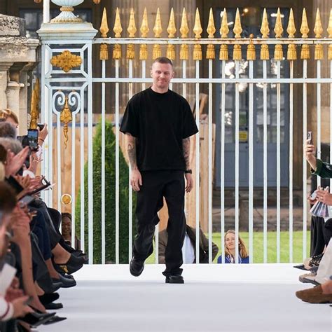 givenchy directeur artistique 2023|Le créateur Matthew Williams quitte la direction artistique de .